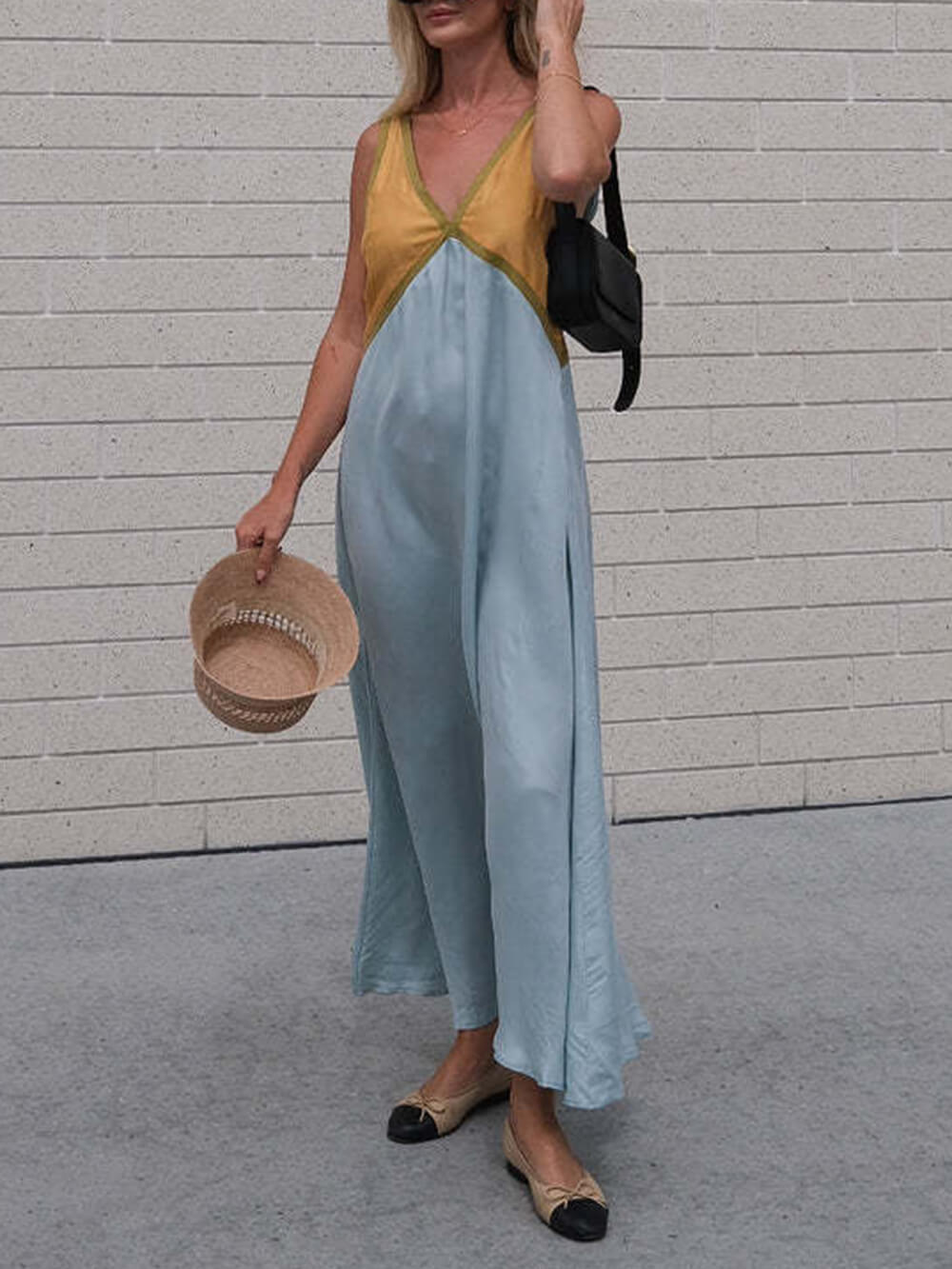 V-neck | Robe chic à empiècements de couleurs contrastantes
