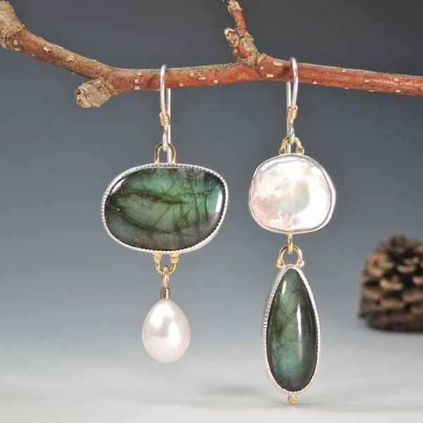 MOREL & LAURENT PARIS | BOUCLES D’OREILLES AVEC PIERRE VINTAGE