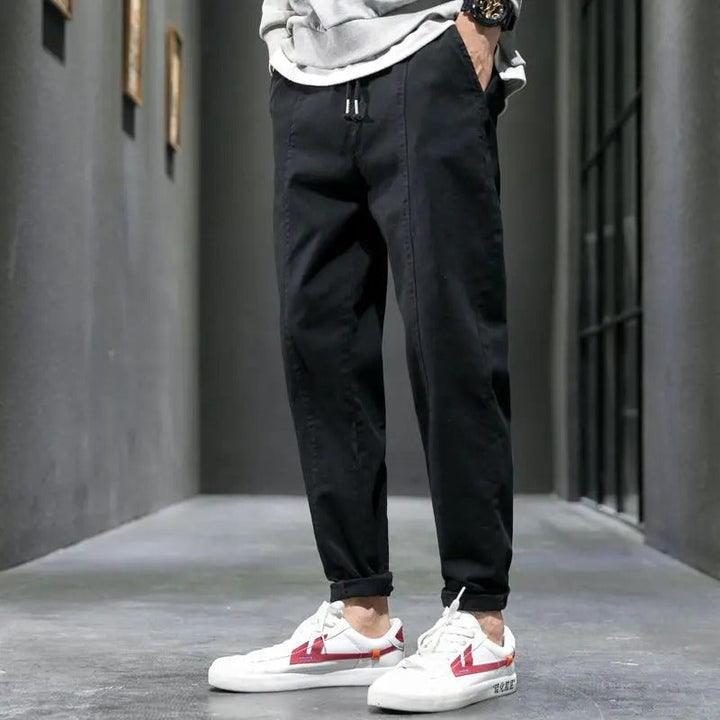 MOREL & LAURENT PARIS | POUR LES PANTALONS DE JOGGING FUSELÉS